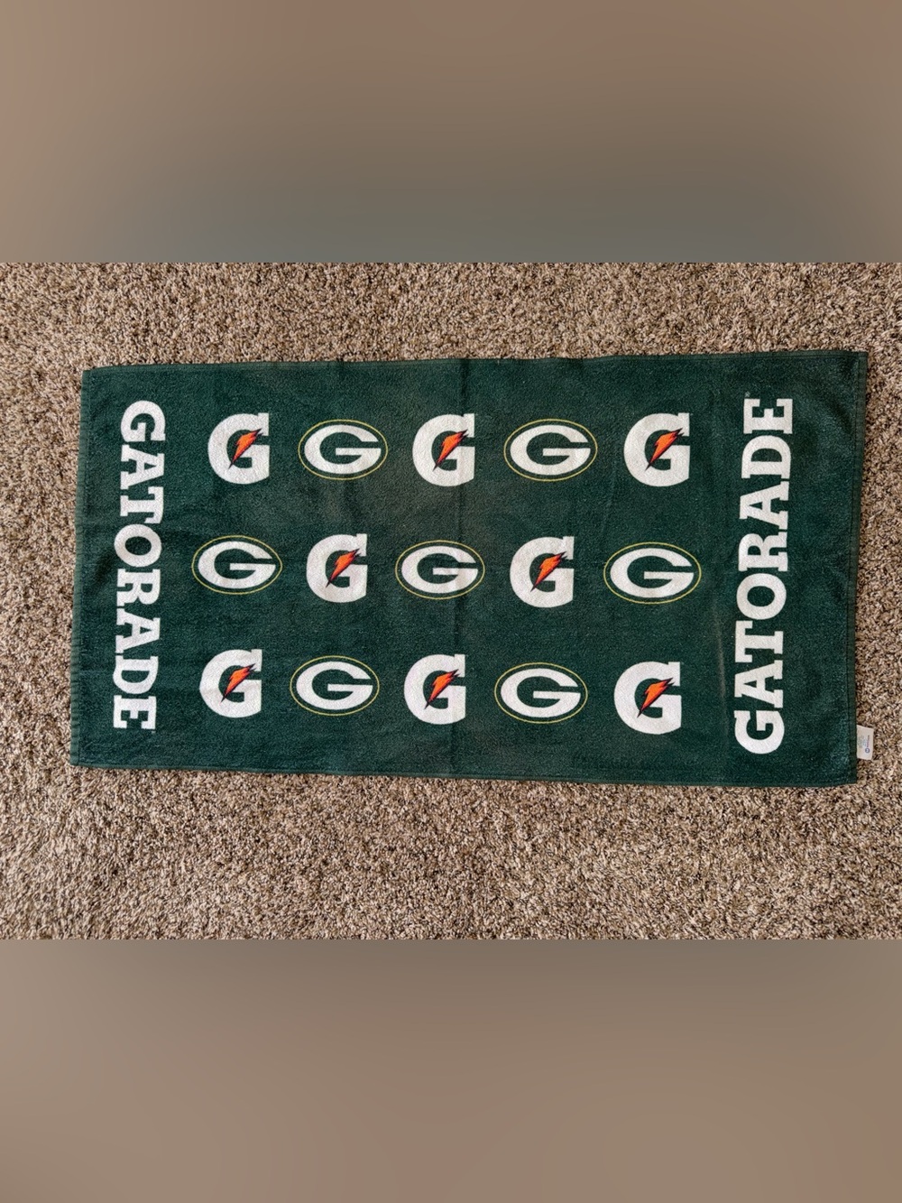 Green Bay Packers NFL Gatorade Sideline Neck Towel Pro Team WinCraft Golf